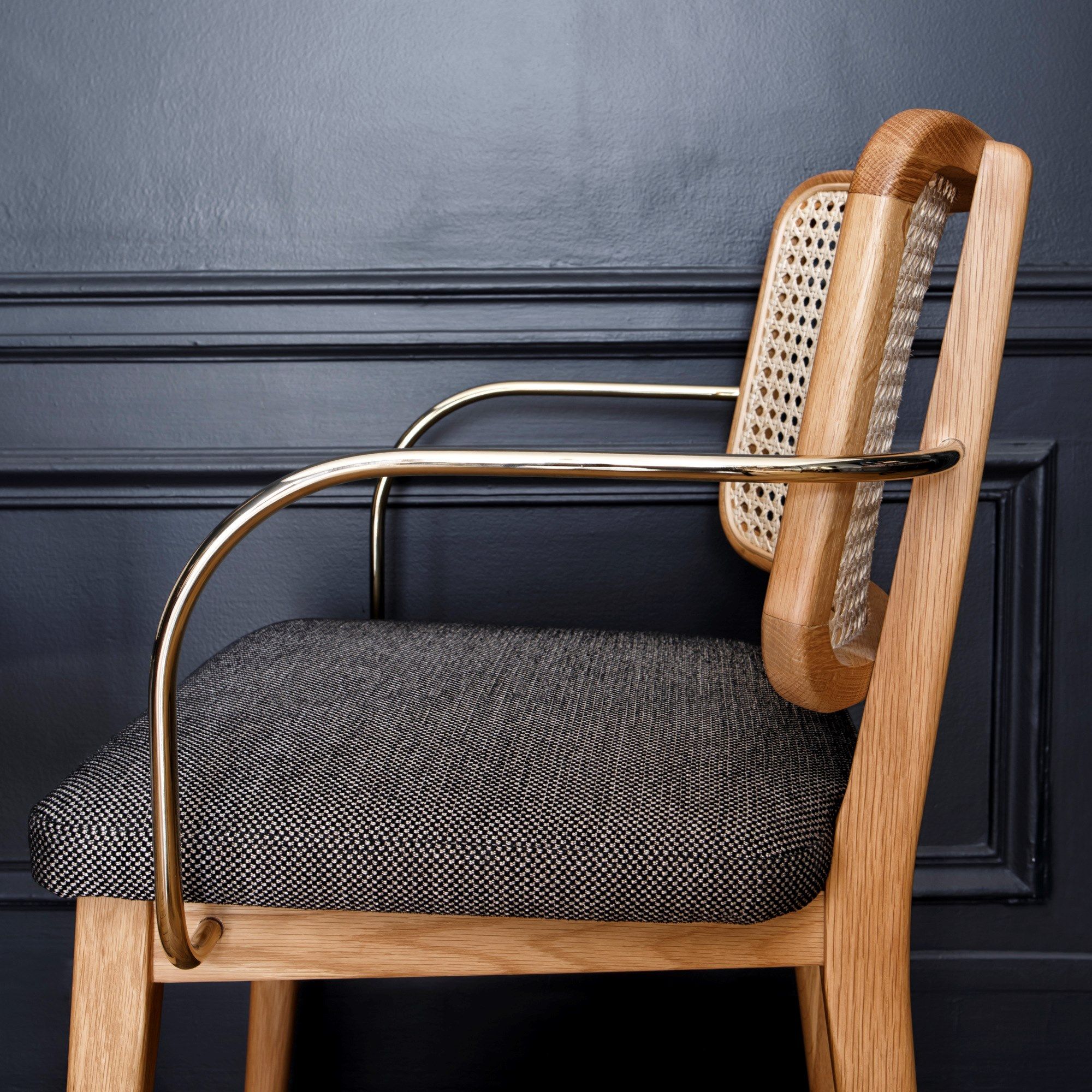 Плетеный стул в винтажном стиле с подлокотниками RED EDITION плетеная ARCH-00060705 - Вид №2