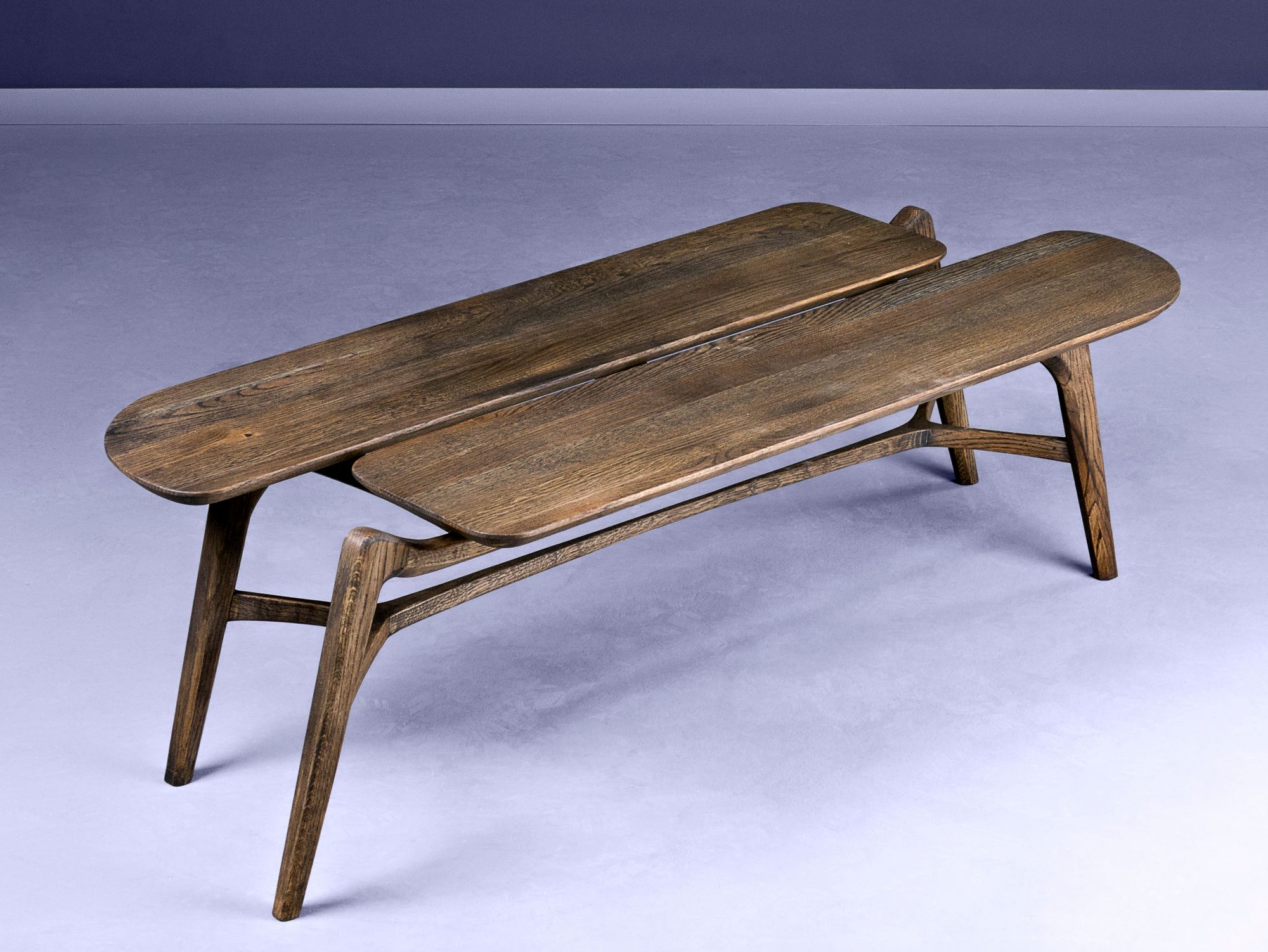 Прямоугольный журнальный столик из массива дерева HOOKL und STOOL Tisa ARCH-00020094