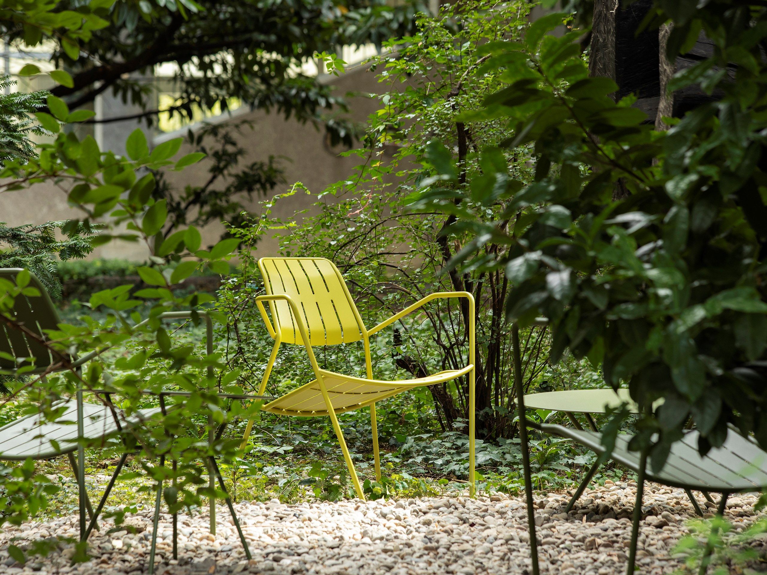 Стальной садовый стул с подлокотниками prostoria Osmo ARCH-00010554 - Вид №1