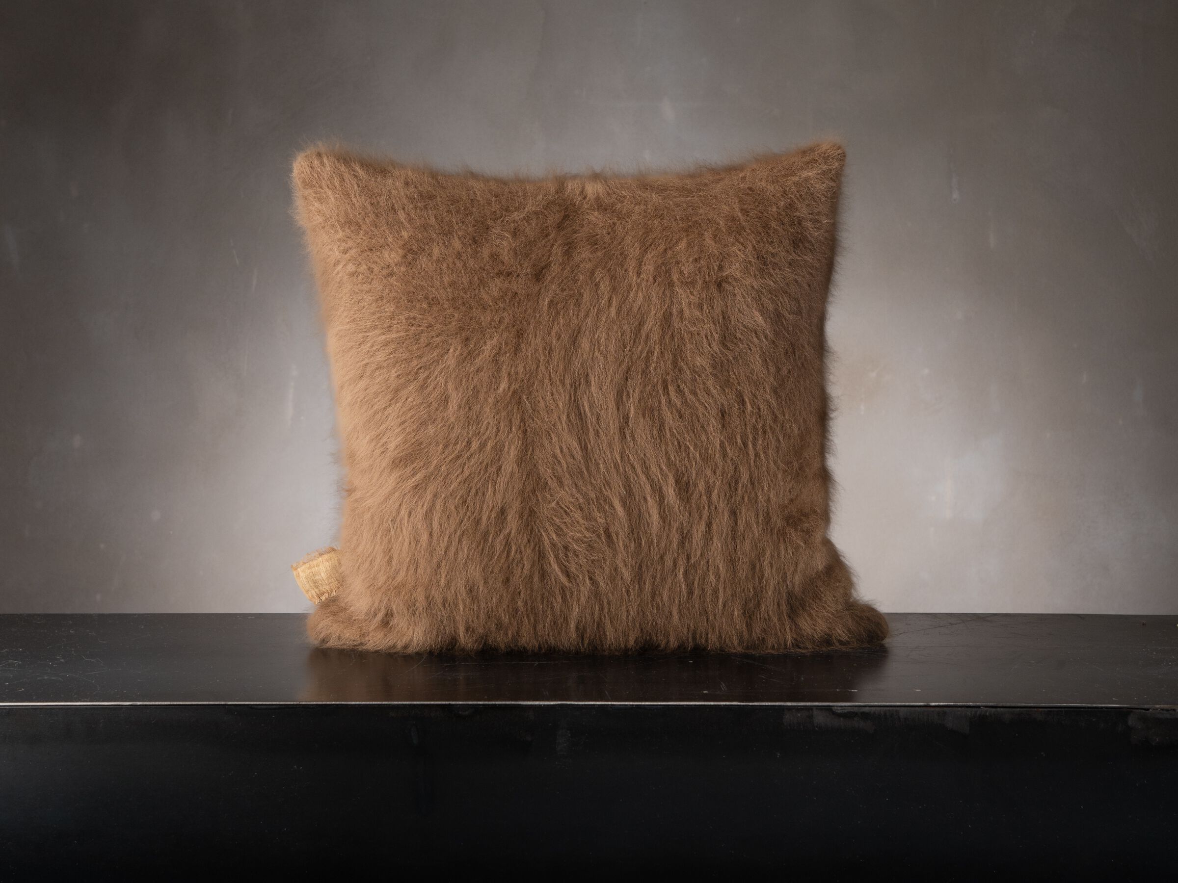 Квадратная подушка из шерсти и ангоры The House of Lyria WOODY ALLAN ARCH-00087214 - Вид №1