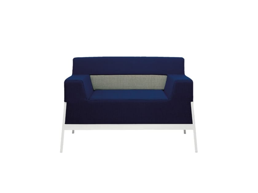 Тканевое кресло с подлокотниками FREZZA Stand By ARCH-00135806