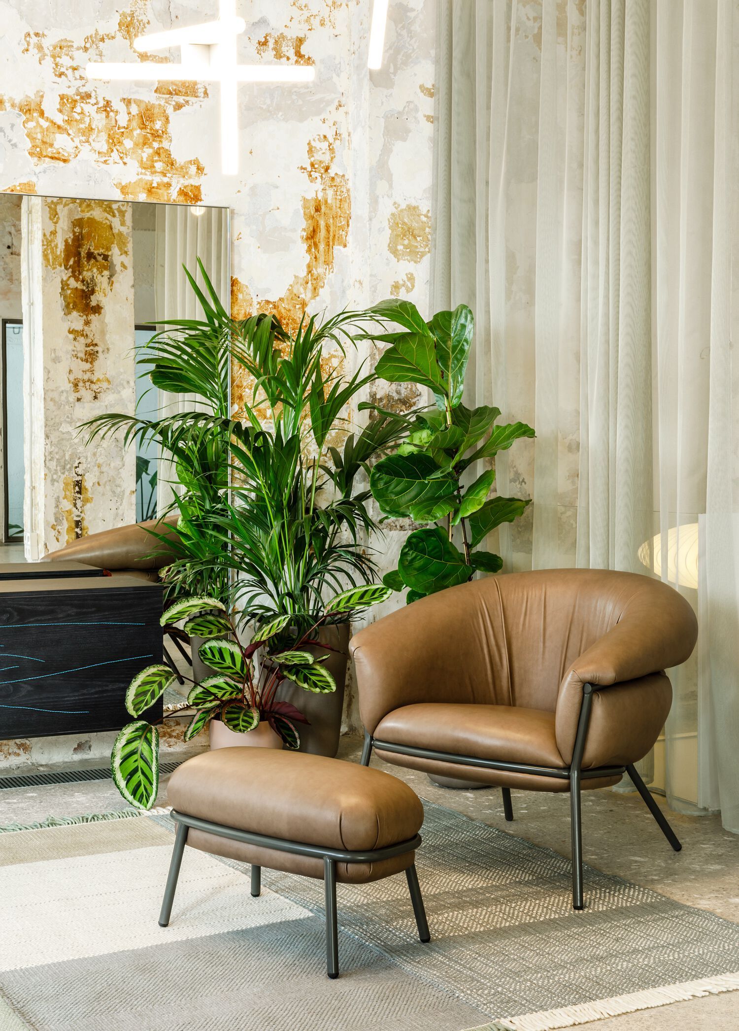 Мягкое кресло с подставкой для ног BD Barcelona GRASSO ARCH-00065611 - Вид №16