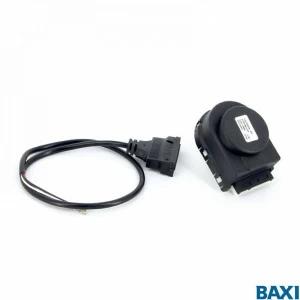 KHG71410661 Комплект, состоящий из мотора трехходового клапана и кабеля подключения к плате к одноконтурным котлам LUNA-3 (Comfort) BAXI