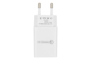 16206374 Адаптер питания MP3A-PC-16 QC 3.0 100/220V - 1 USB порт 5/9/12V белый Cablexpert