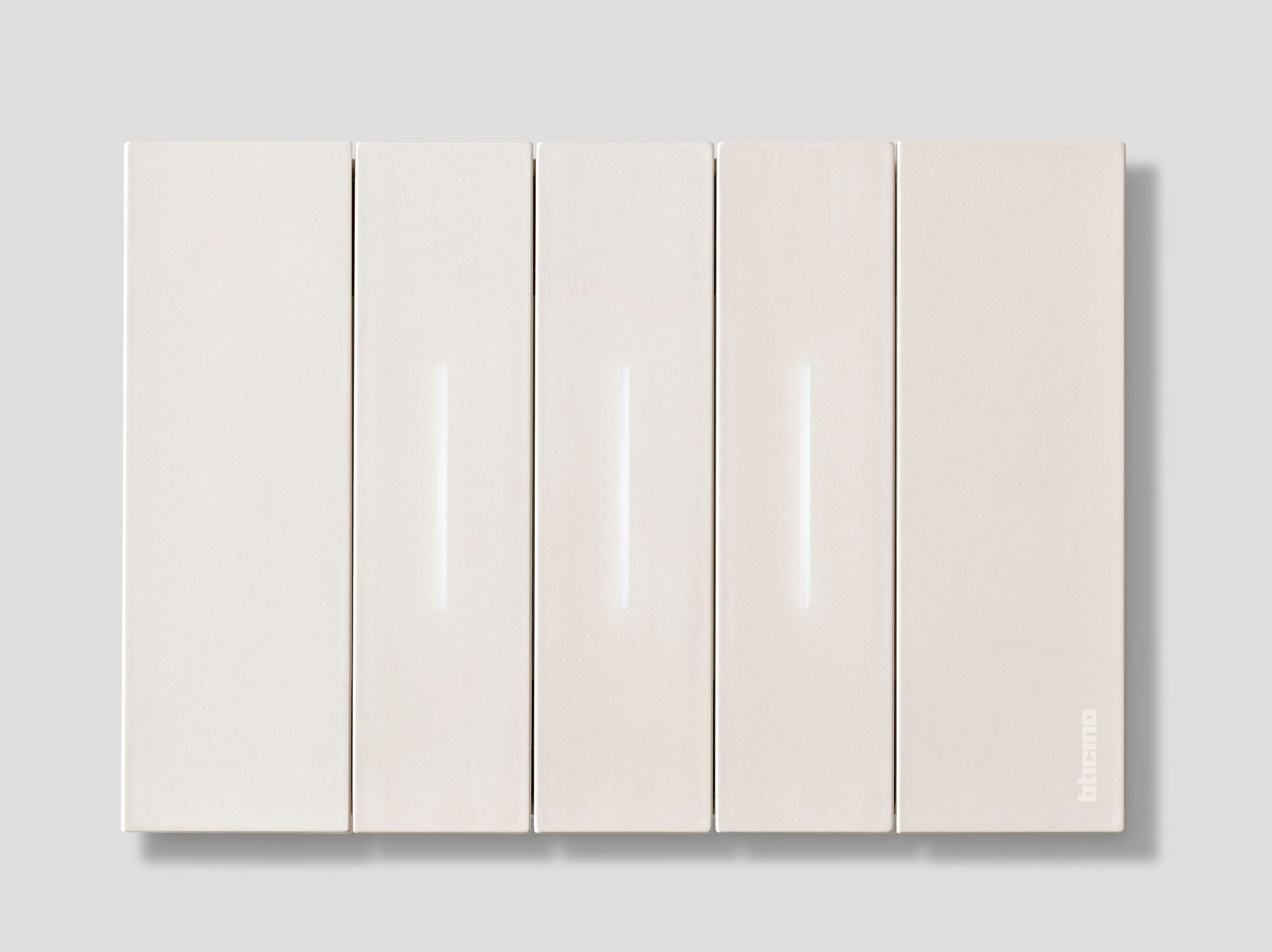 Традиционная и связанная гражданская серия BTICINO LIVING NOW ARCH-00151831