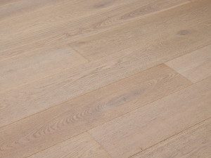 Биосовместимый трехслойный деревянный пол