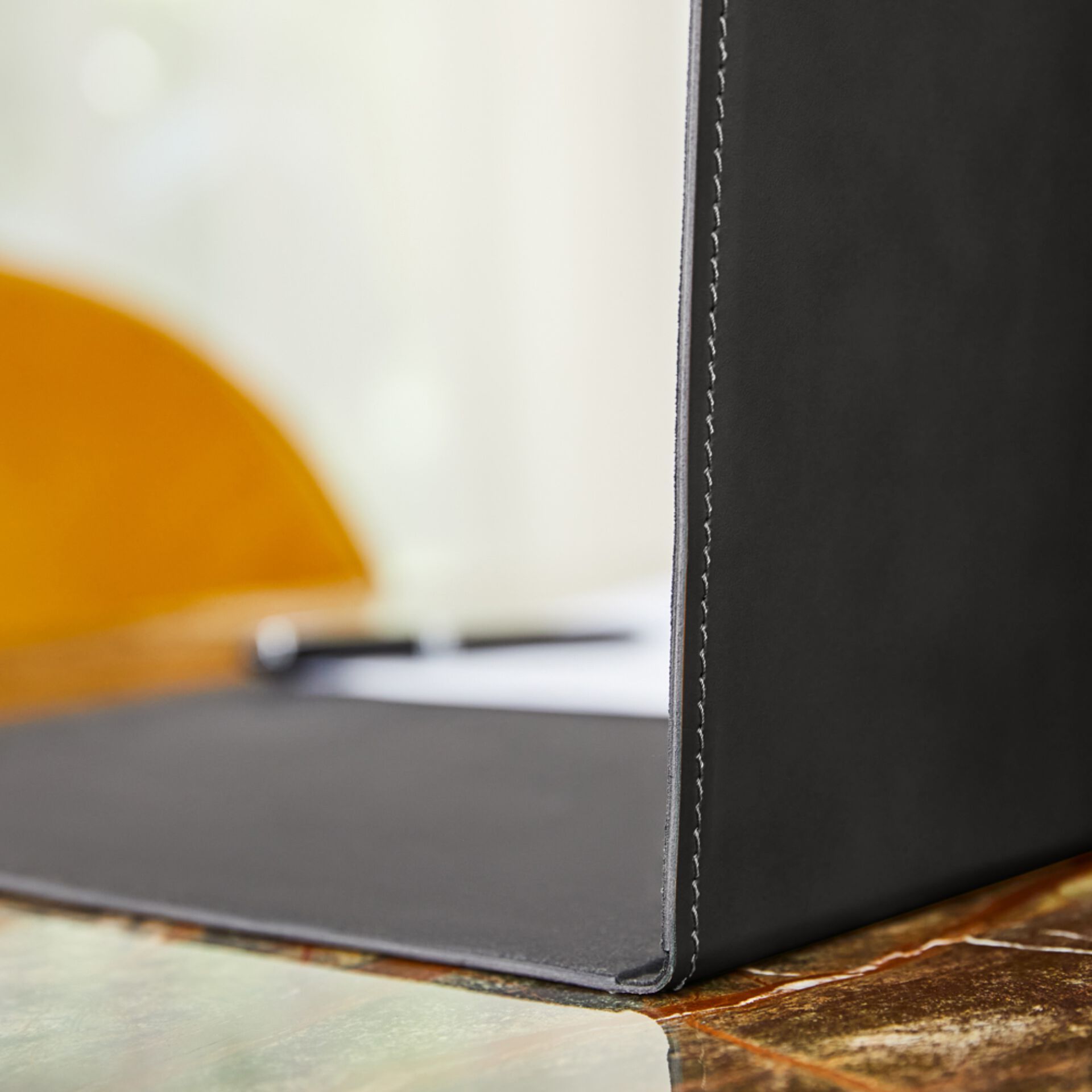 Подпушка из регенерированной кожи EGLOOH GEMINI ARCH-00153259 - Вид №30