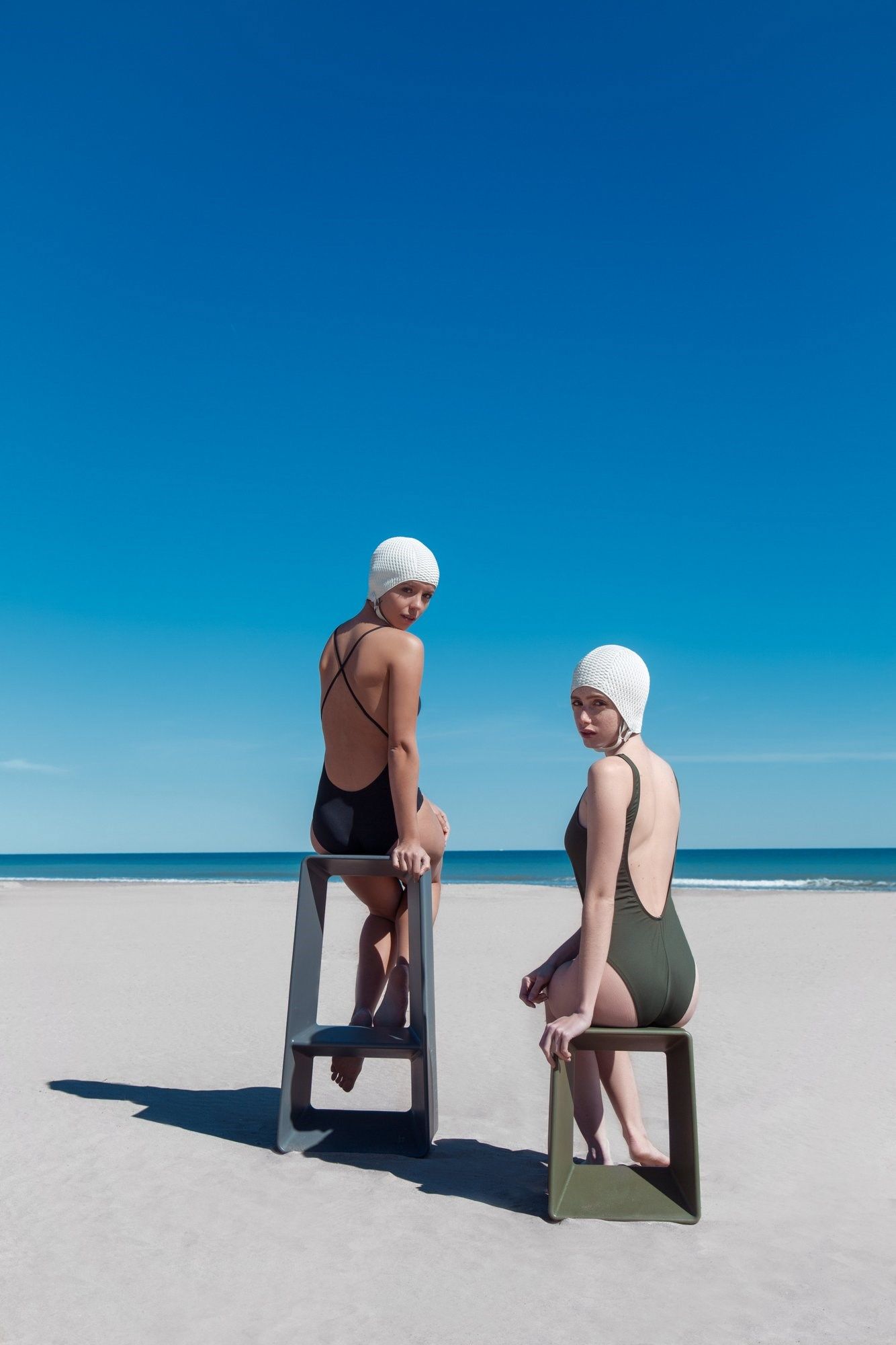 Высокий садовый стул с подставкой для ног Diabla ARCH-00031914 - Вид №4