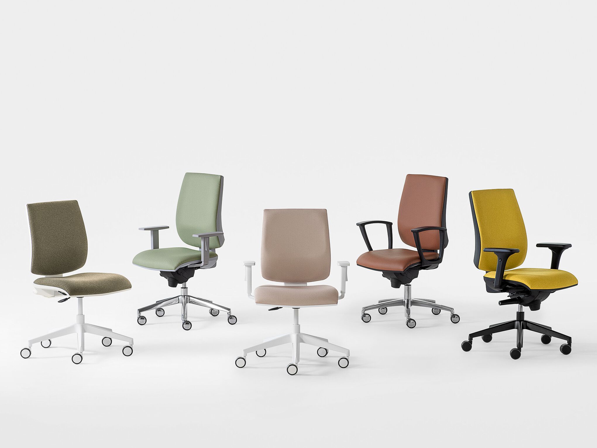 Операционный офисный стул Kastel Kubix ARCH-00089742