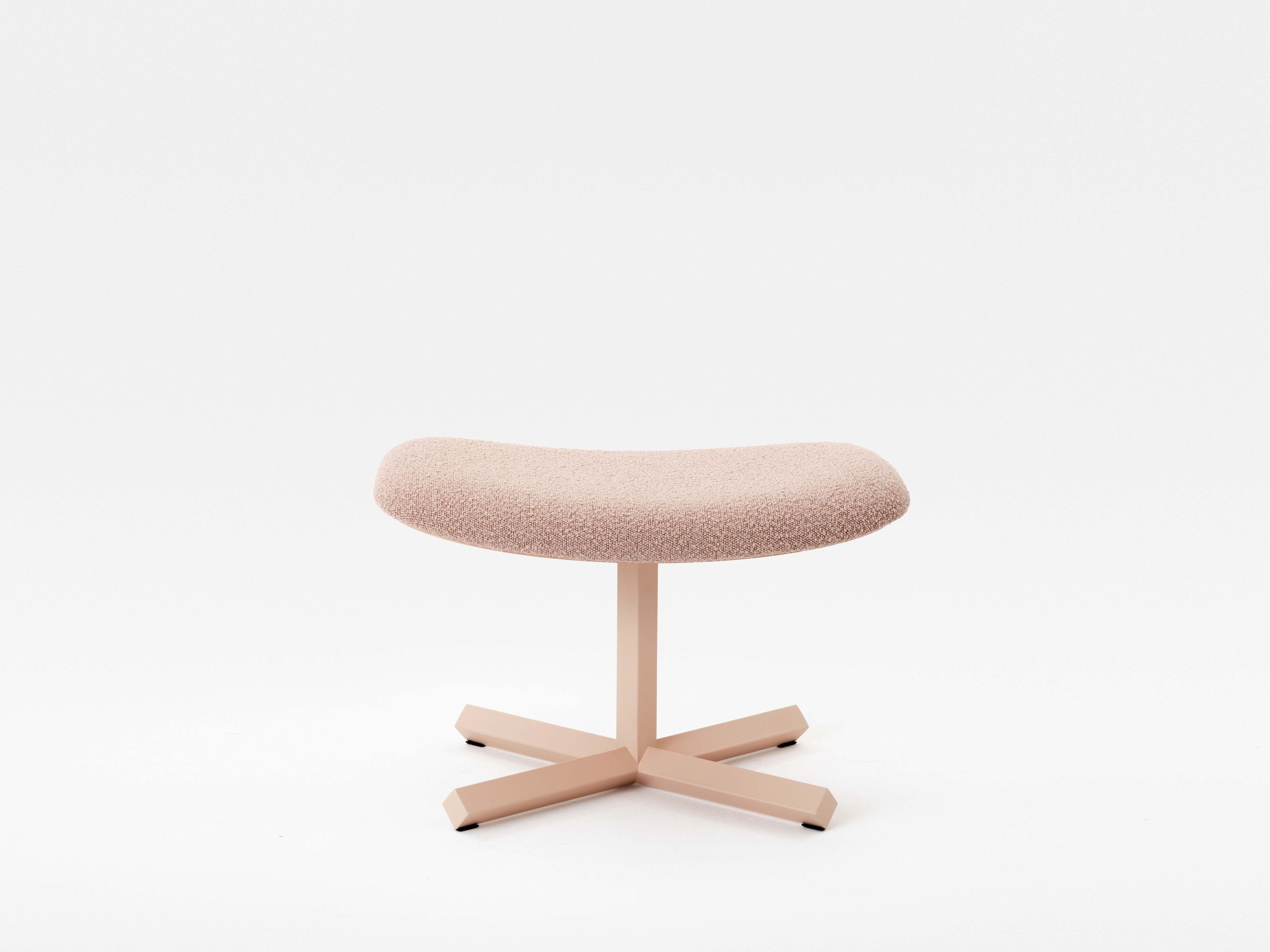 Стальная 4-спицевая мягкая подставка для ног Mara Typo ARCH-00087515 - Вид №1