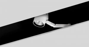 Reggiani Регулируемый светодиодный светильник для подвесных потолков Yori channel