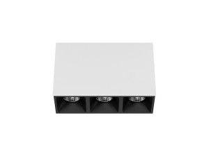 Несколько потолочных светодиодных прожекторов