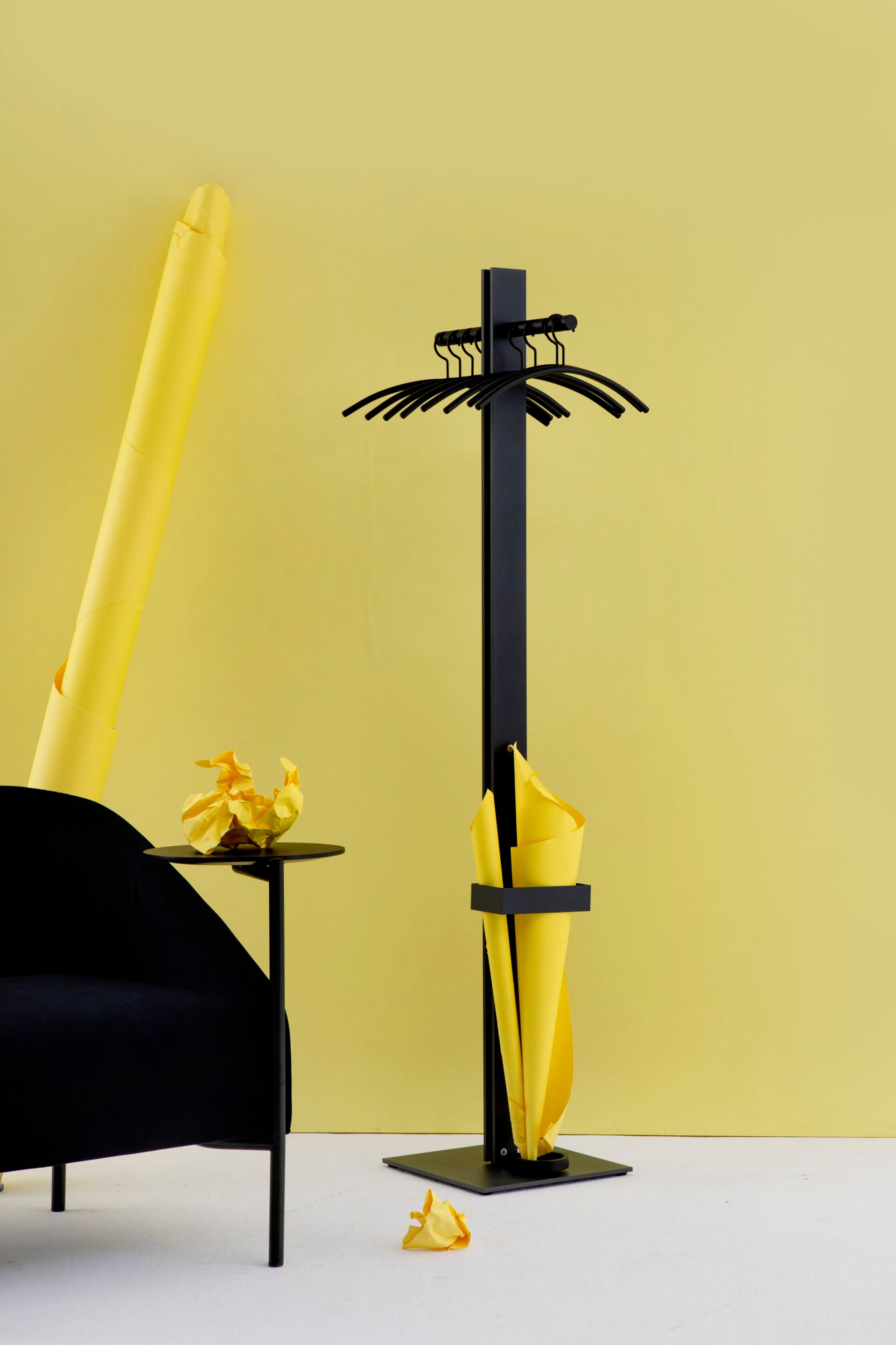 Окрашенная металлическая офисная вешалка для одежды с держателем зонта Cascando STANDFREE P ARCH-00108592 - Вид №1