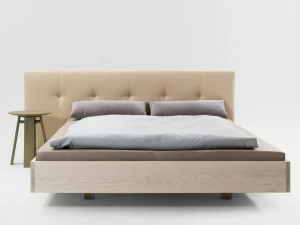 ZEITRAUM Двуспальная кровать из массива дерева с мягким изголовьем