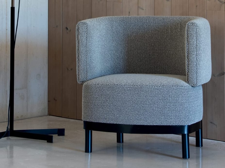 Тканевое кресло с подлокотниками Lebom Jumbo ARCH-00079552