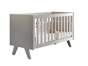 Детская кроватка из МДФ