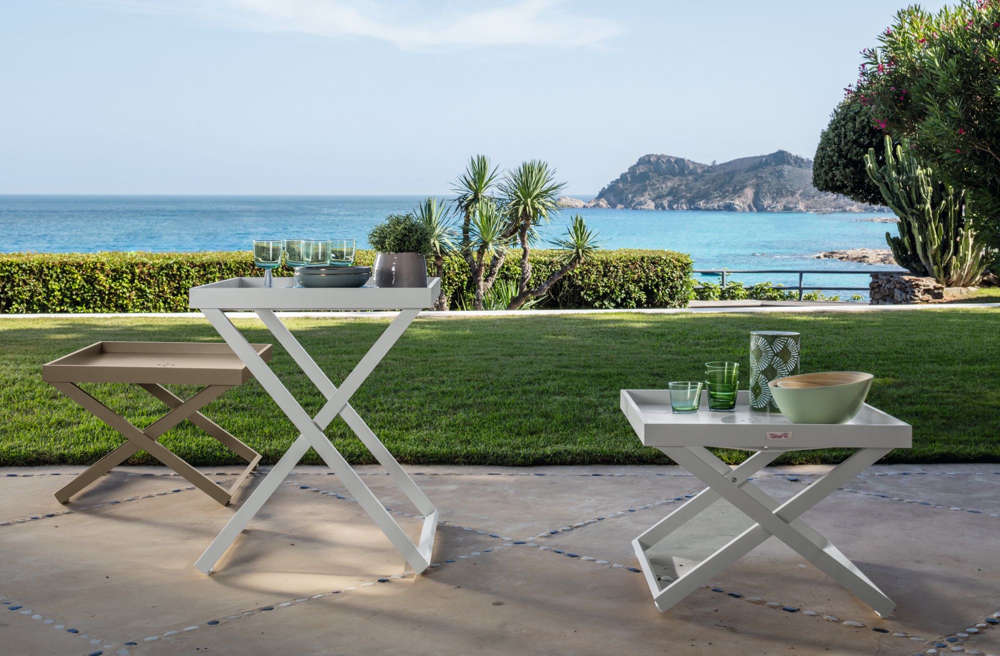 Алюминиевый садовый журнальный столик с подносом Talenti ARCH-00046931 - Вид №1