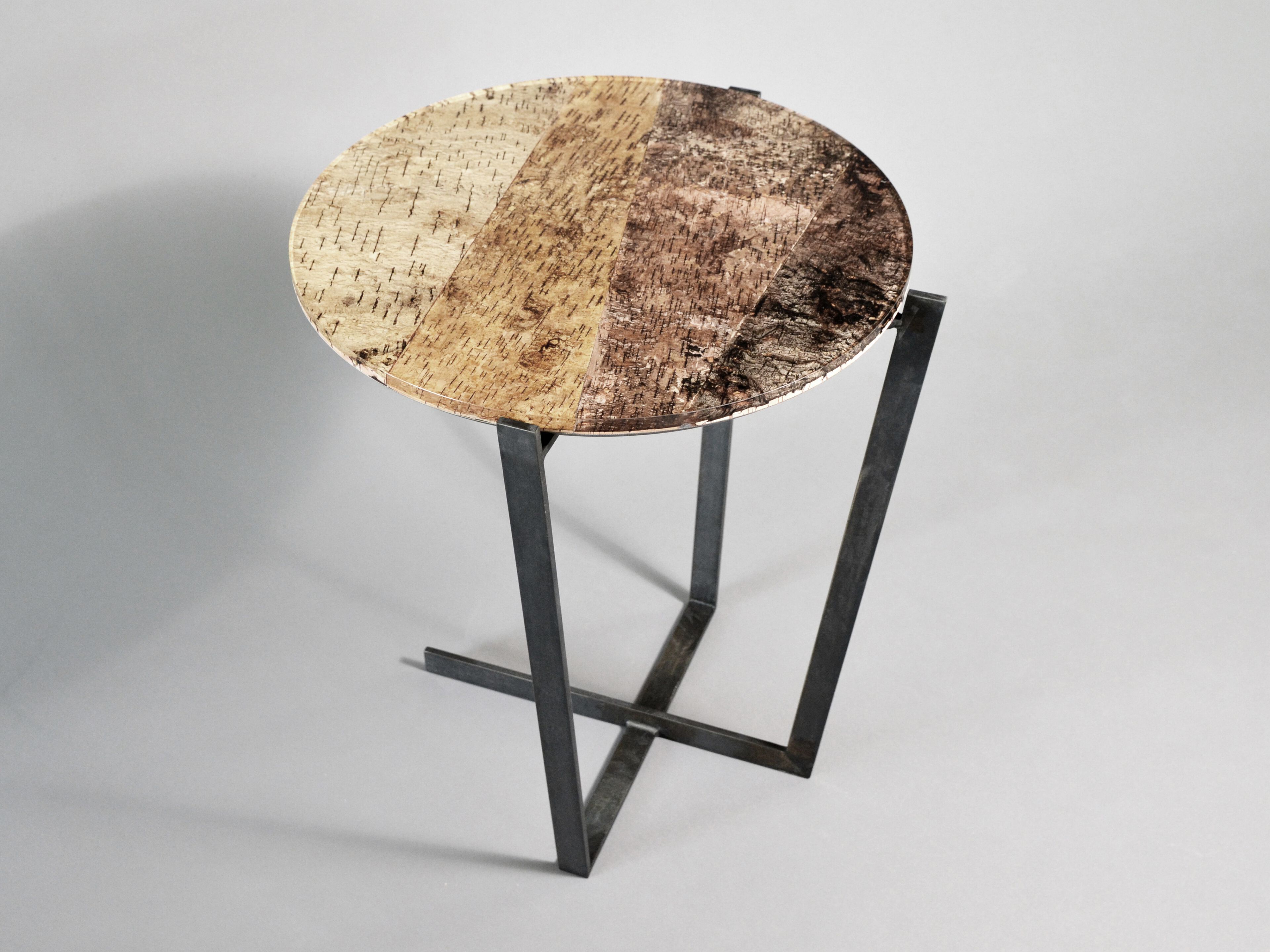 Круглый стол из березы и смолы alcarol Phellem ARCH-00045088 - Вид №1