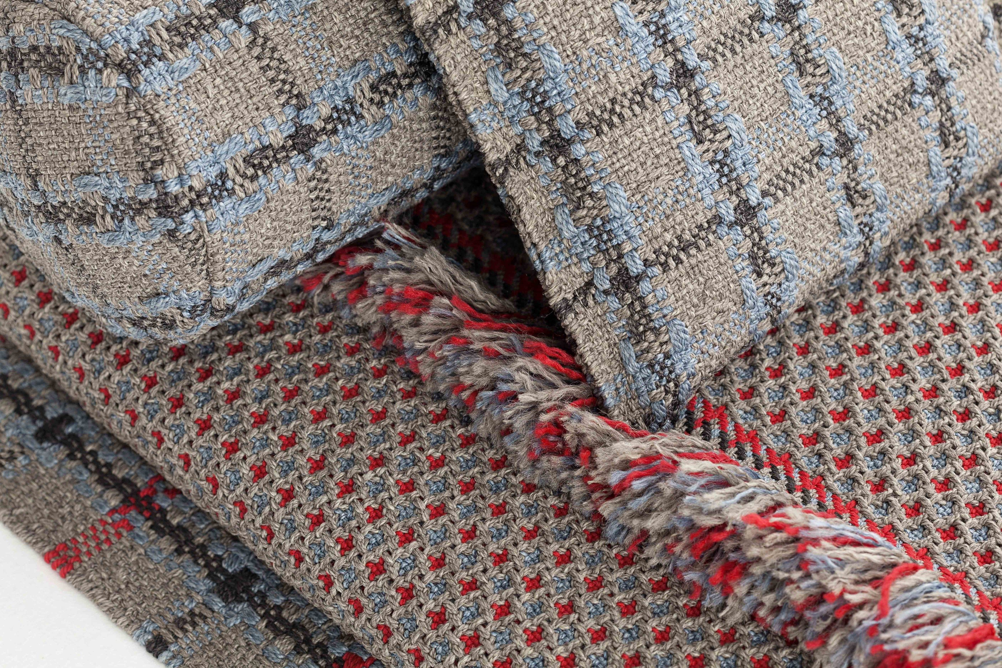 Наружная цилиндрическая полипропиленовая клетчатая подушка GAN Garden Layers ARCH-00001210 - Вид №8