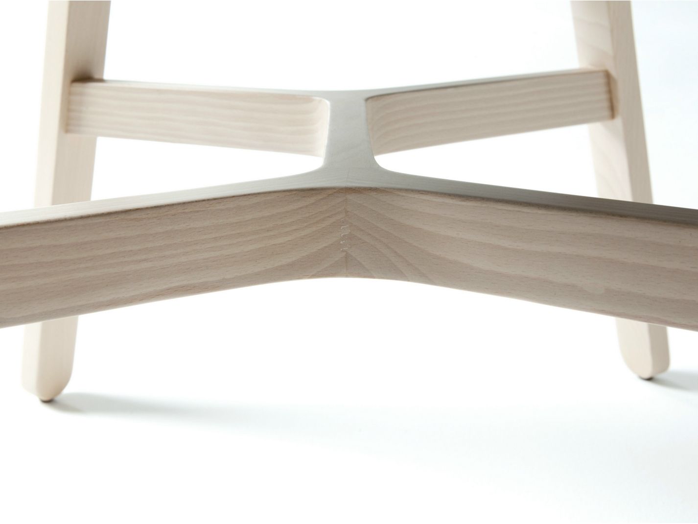 Низкий стул из бука с мягким сиденьем Billiani круассан ARCH-00053553 - Вид №1