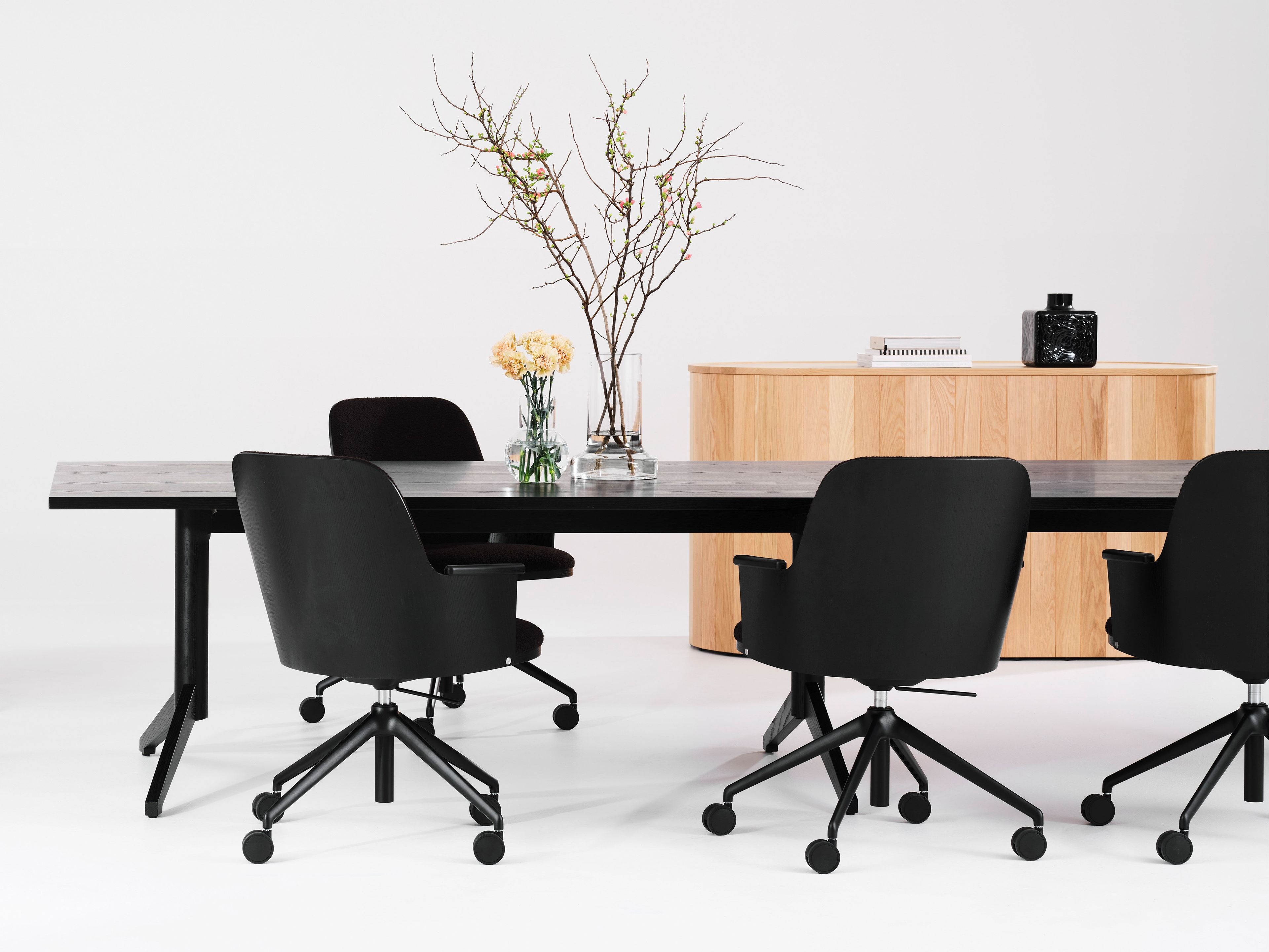 Тканевый стул Karl Andersson SANDER CONFERENCE ARCH-00117581 - Вид №3