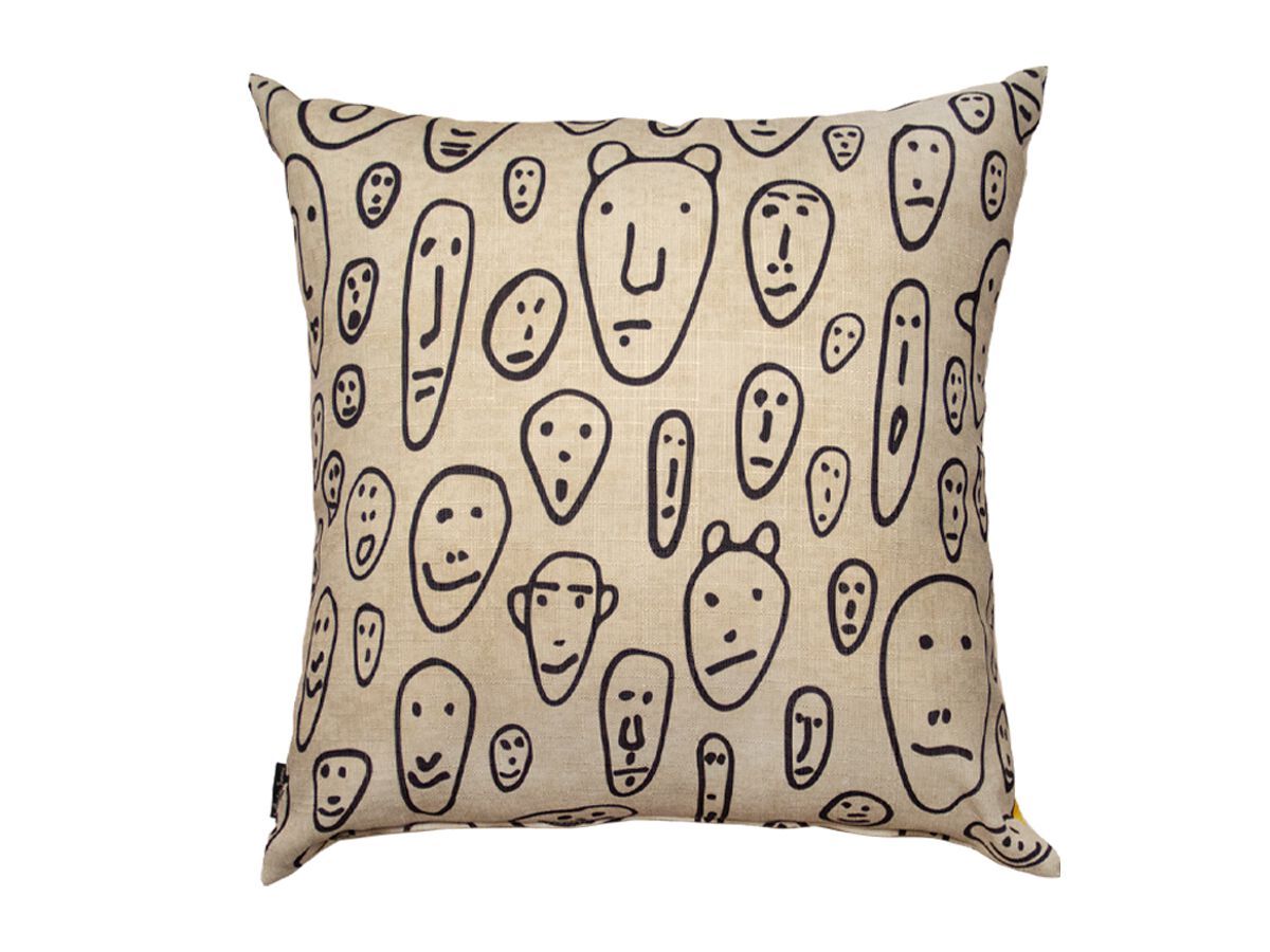 Квадратная подушка из акриловой ткани Qeeboo Generic Tales ARCH-00037659 - Вид №1