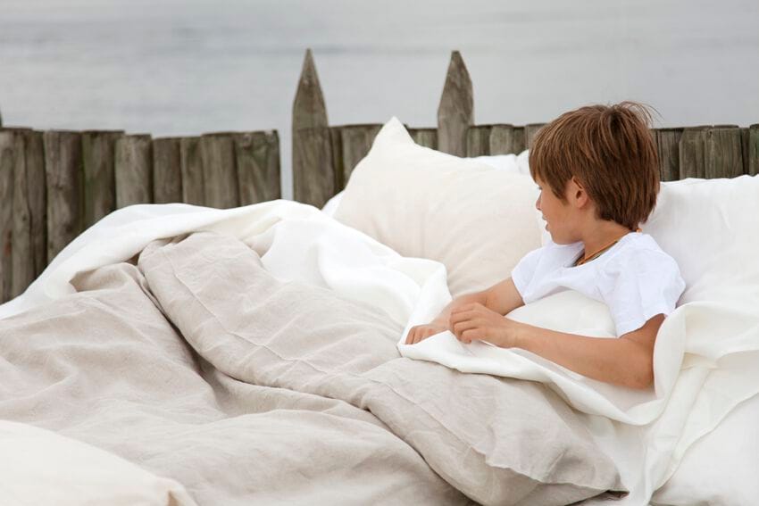 Льняная квадратная однотонная подушка Libeco Home Heritage ARCH-00043146 - Вид №5