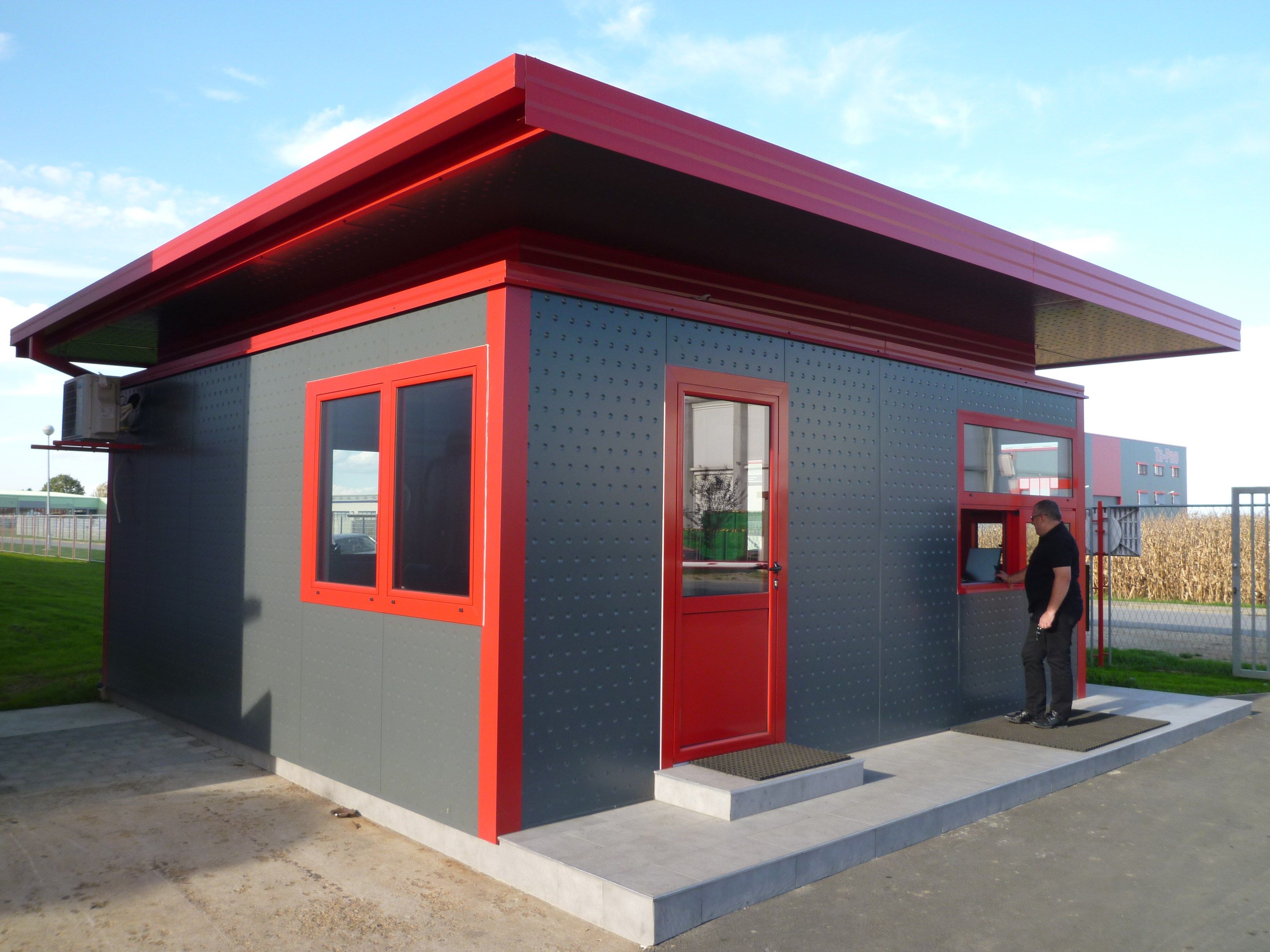 Изолированная металлическая панель для фасада ELCOM SYSTEM ТЕРМОПАРЕТЫ® ARCH-00063678 - Вид №90