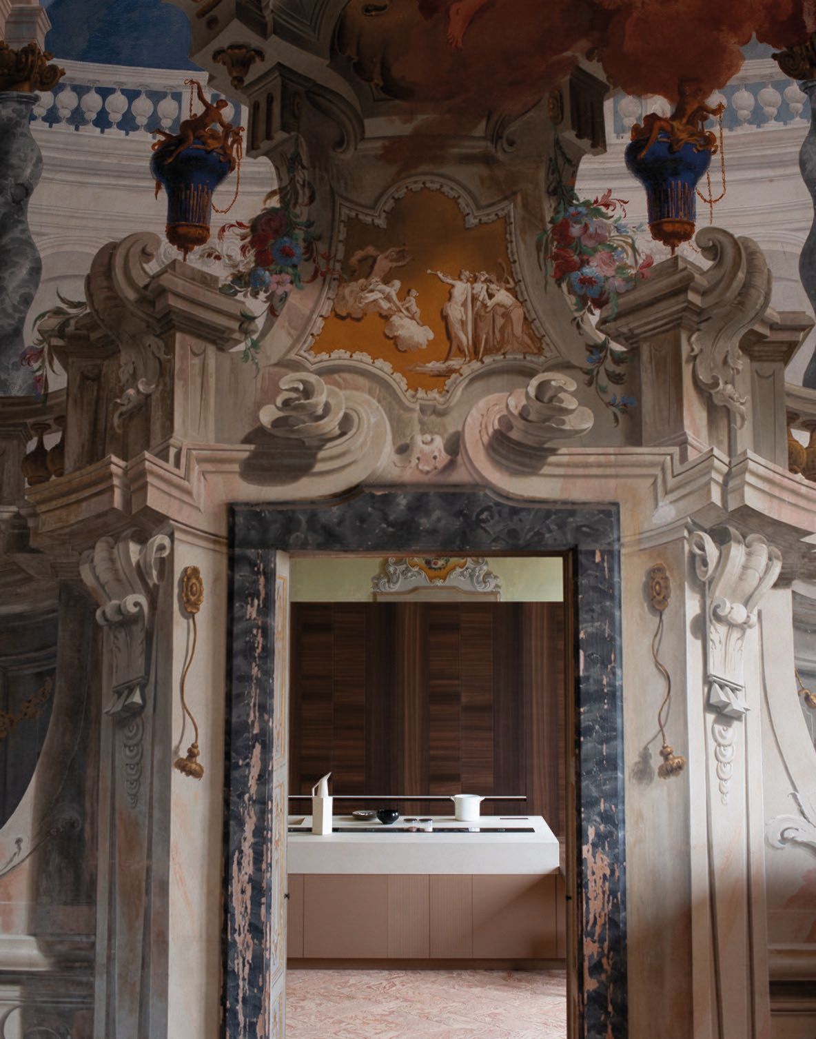 Кухня деревянная отделка инкрустация и остров инкрустация лаком Cesar ARCH-00007243 - Вид №1