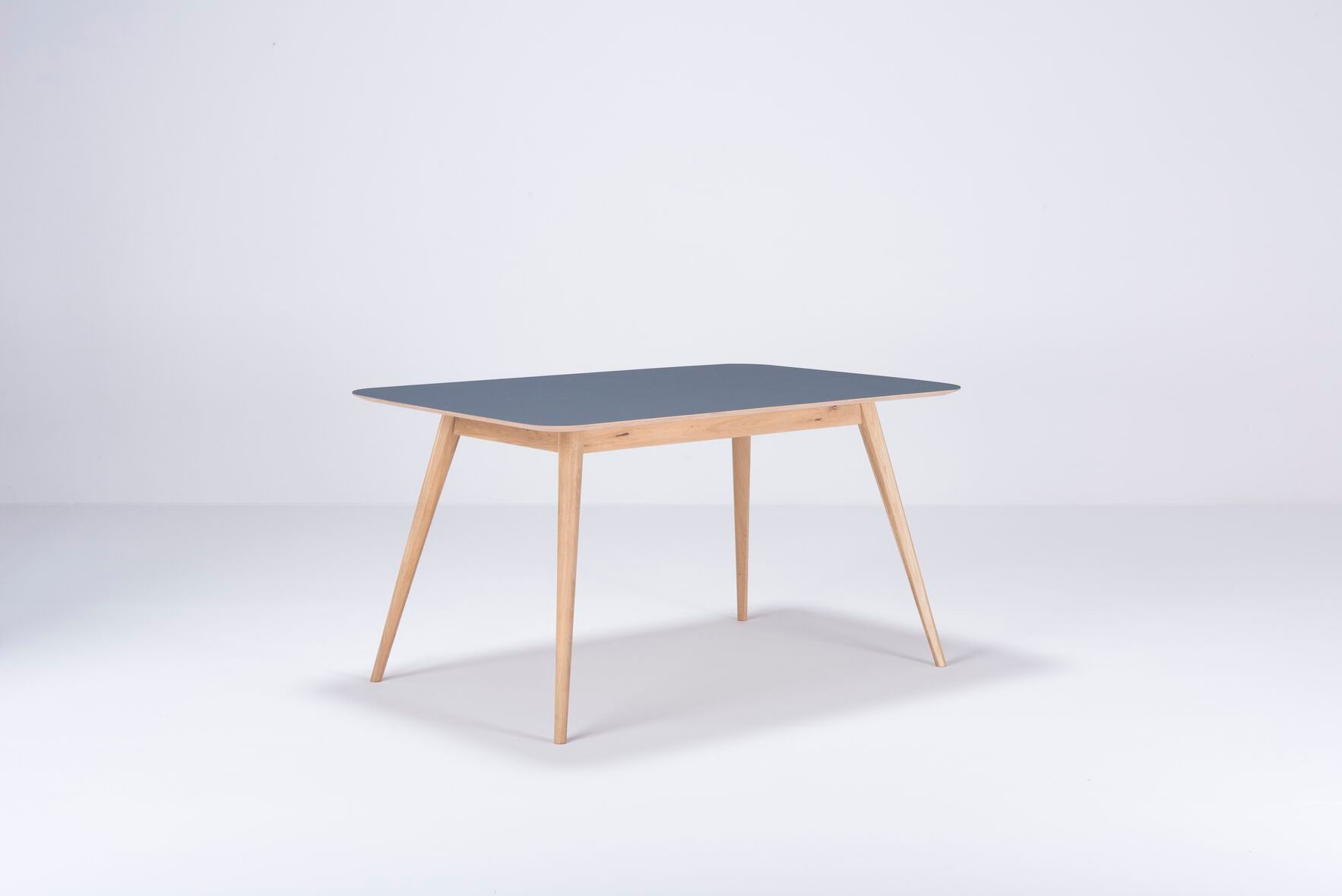 Прямоугольный дубовый стол Gazzda Stafa ARCH-00109634 - Вид №5