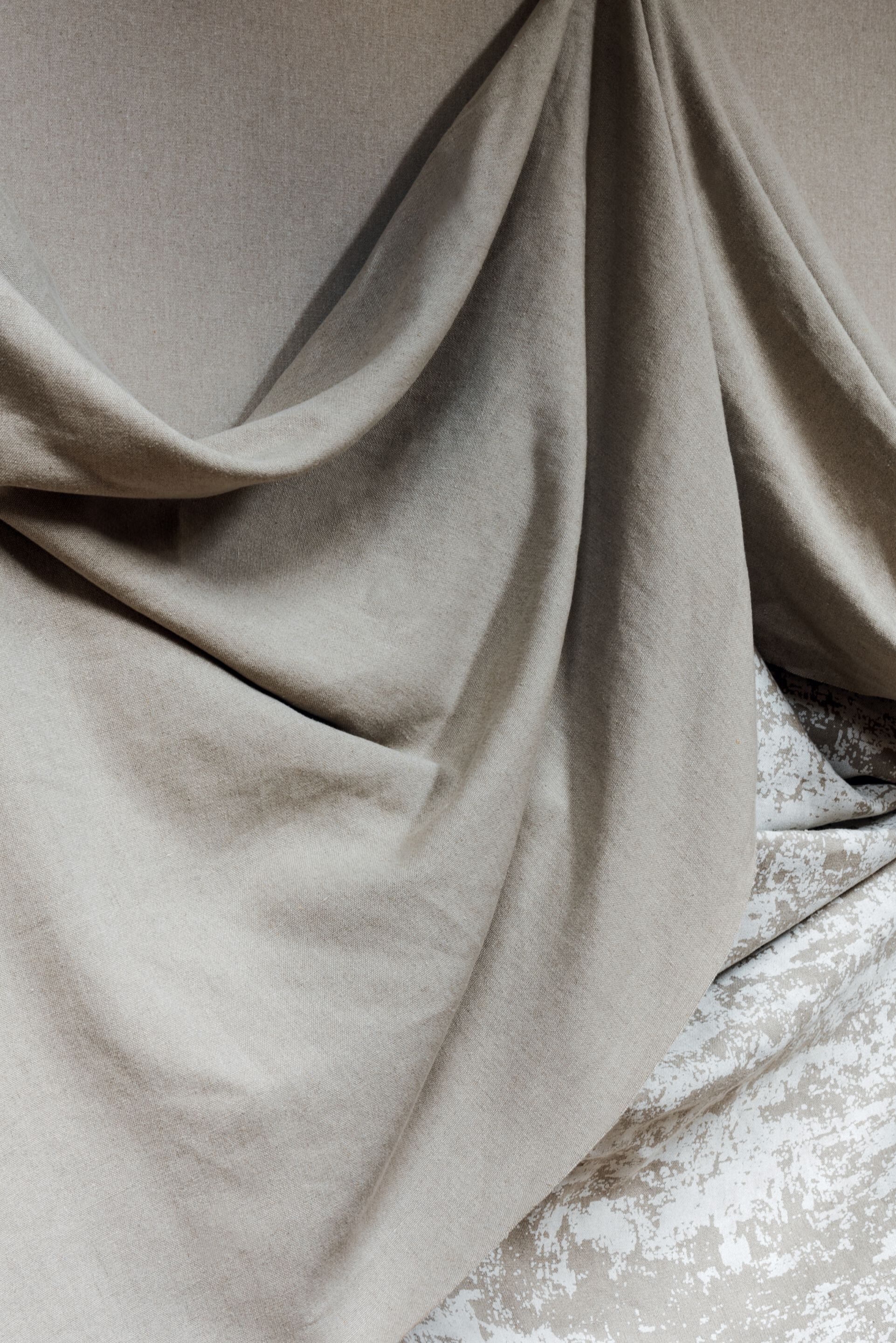 Льняная огнестойкая настенная ткань Élitis Lin Plâtré ARCH-00095255 - Вид №6