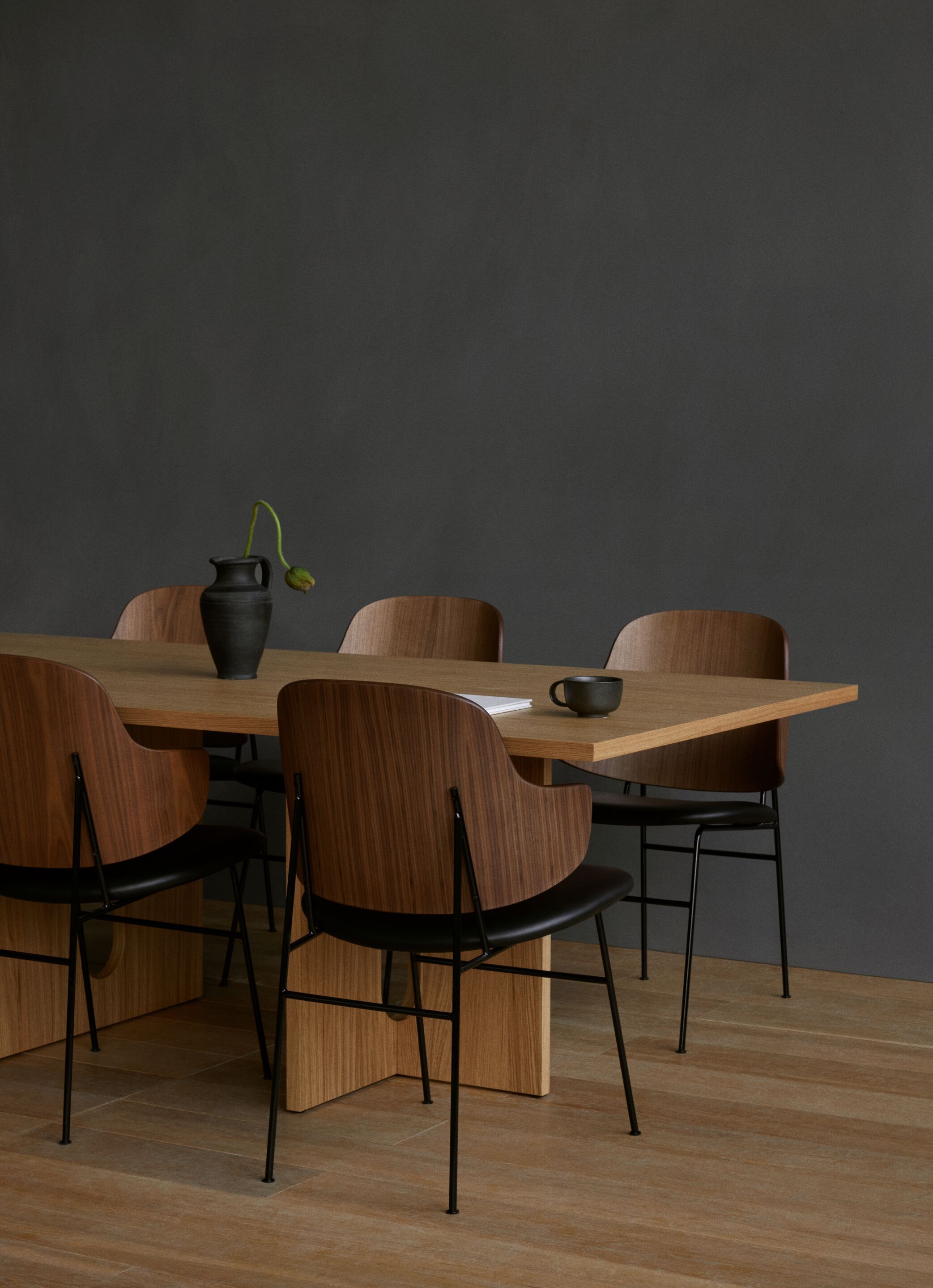 Деревянный стул с мягким сиденьем Audo Copenhagen Пингвин ARCH-00146398 - Вид №35