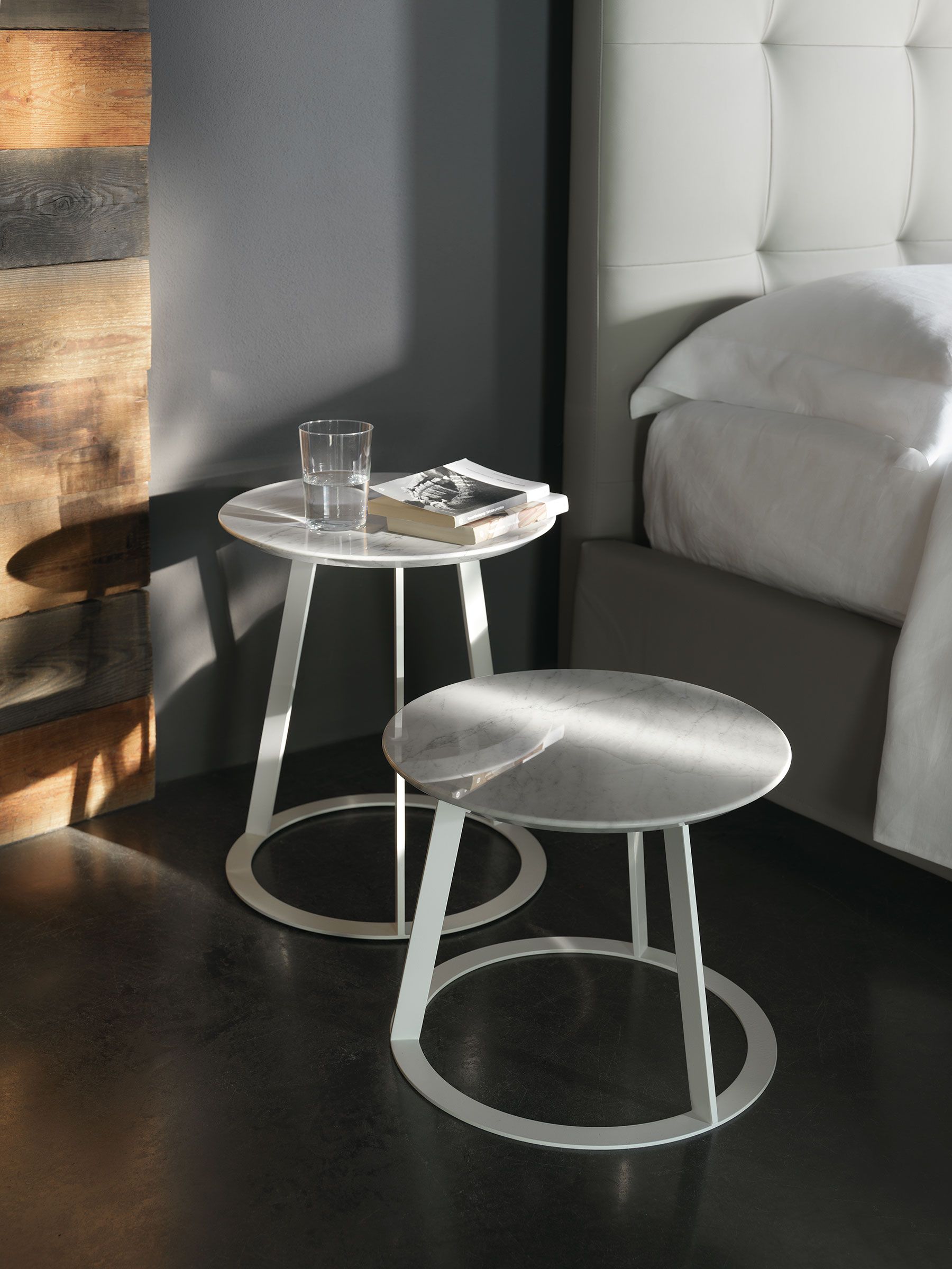 Круглый мраморный журнальный столик для гостиной Casamania & Horm Albino Family ARCH-00133839 - Вид №9