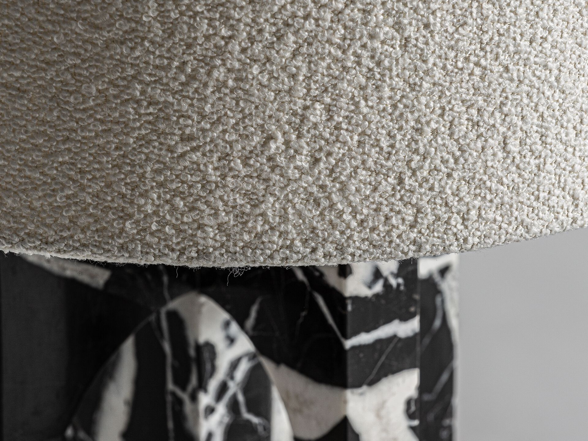 Мраморная настольная лампа Vical Home TABLE LAMP 34421 ARCH-00145091 - Вид №1