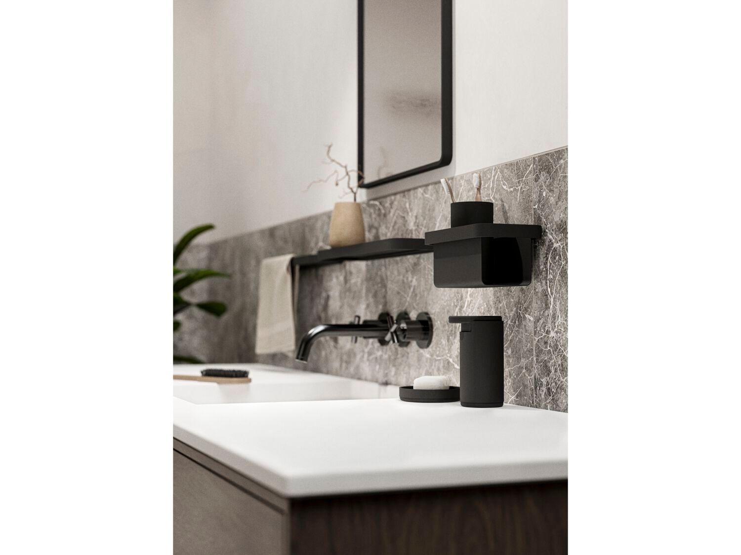 Алюминиевый дозатор мыла ZONE DENMARK Rim ARCH-00031710 - Вид №4