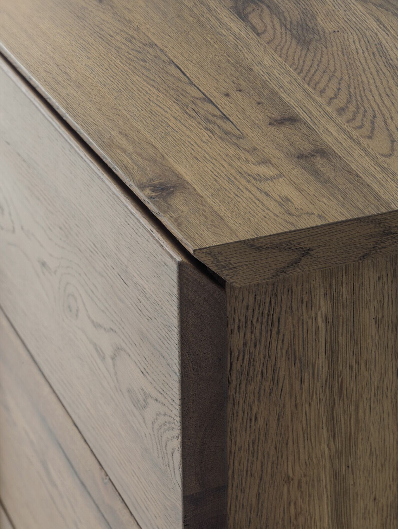 Тумбочка из дуба с ящиками Devina Nais Nova ARCH-00039296 - Вид №2