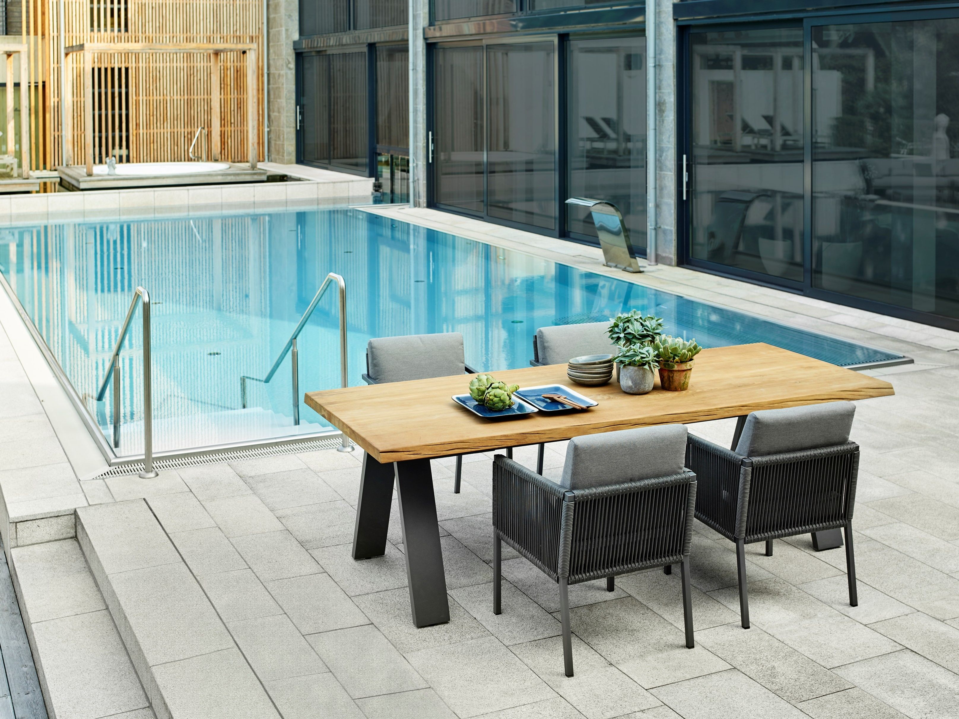 Прямоугольный садовый стол из тикового дерева solpuri Timber ARCH-00061931 - Вид №2