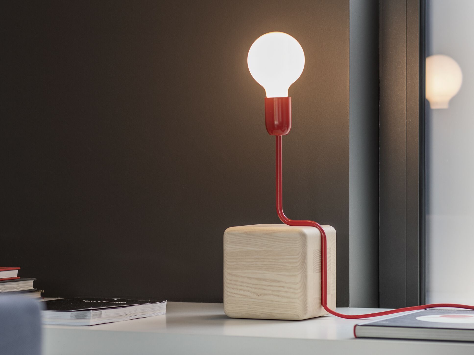 Светодиодная настольная лампа Natevo FILO ROSSO ARCH-00138377 - Вид №1