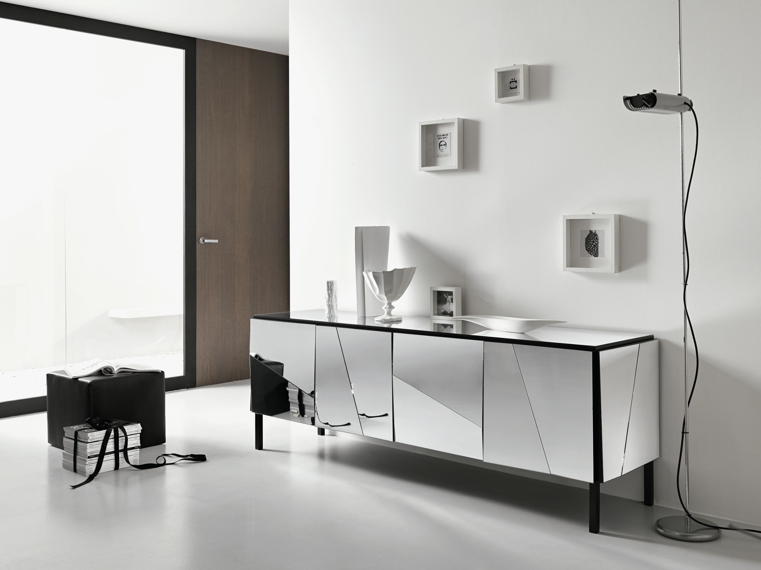 Шкаф из зеркального стекла с распашными дверями Tonelli Design Психея ARCH-00062558