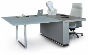 ESTEL GROUP Рабочий стол из стекла и кожи с системой прокладки кабелей Deck
