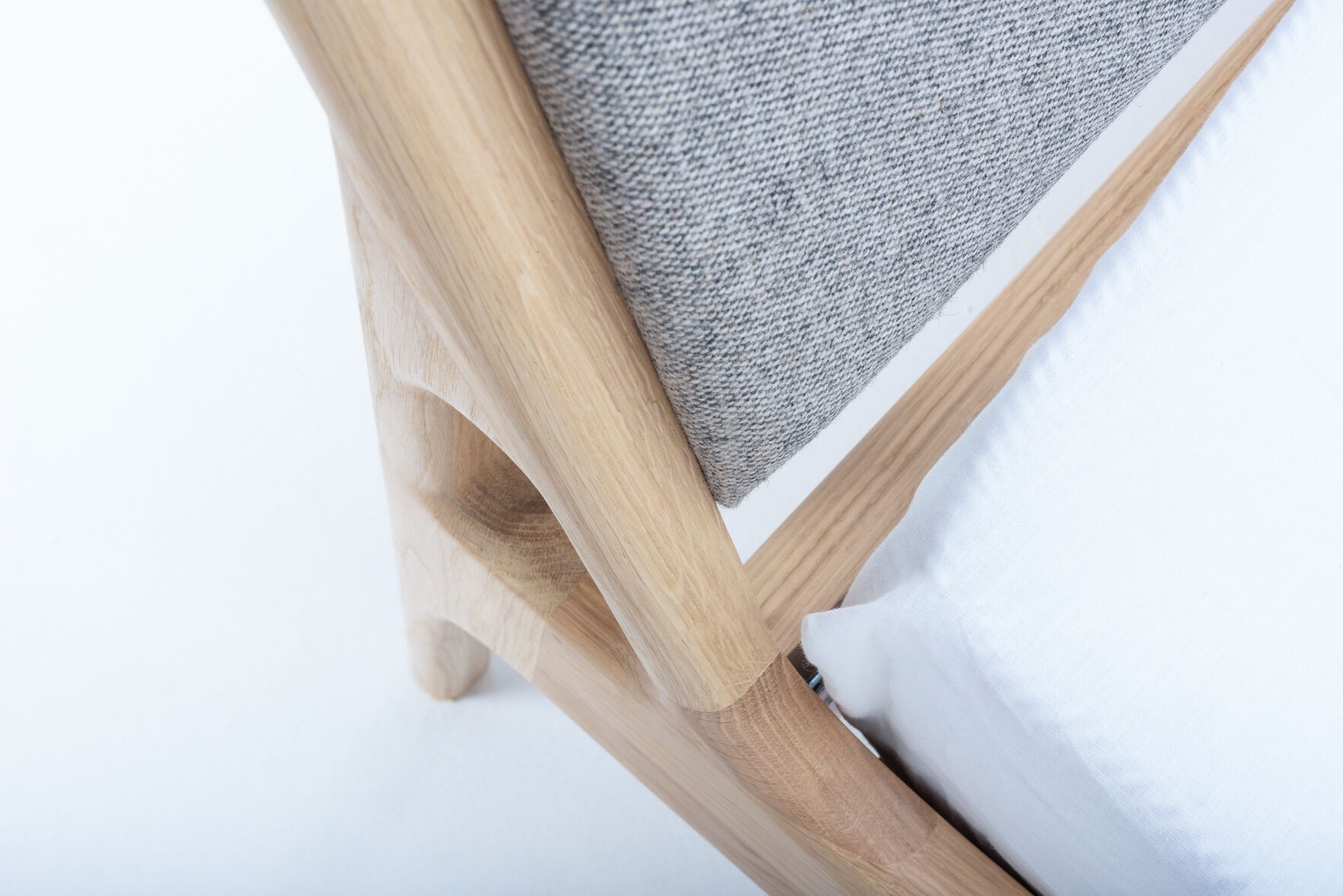 Дубовая двуспальная кровать Gazzda Fawn ARCH-00085993 - Вид №51