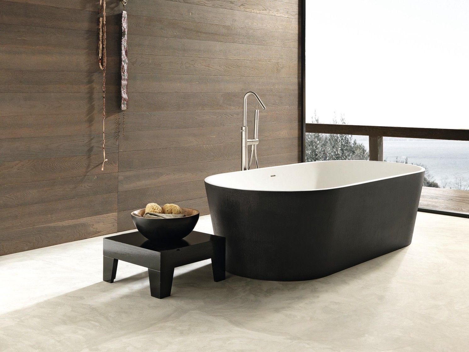 Овальная ванна в центре комнаты в Tecnoril® MODULNOVA Surf ARCH-00069235