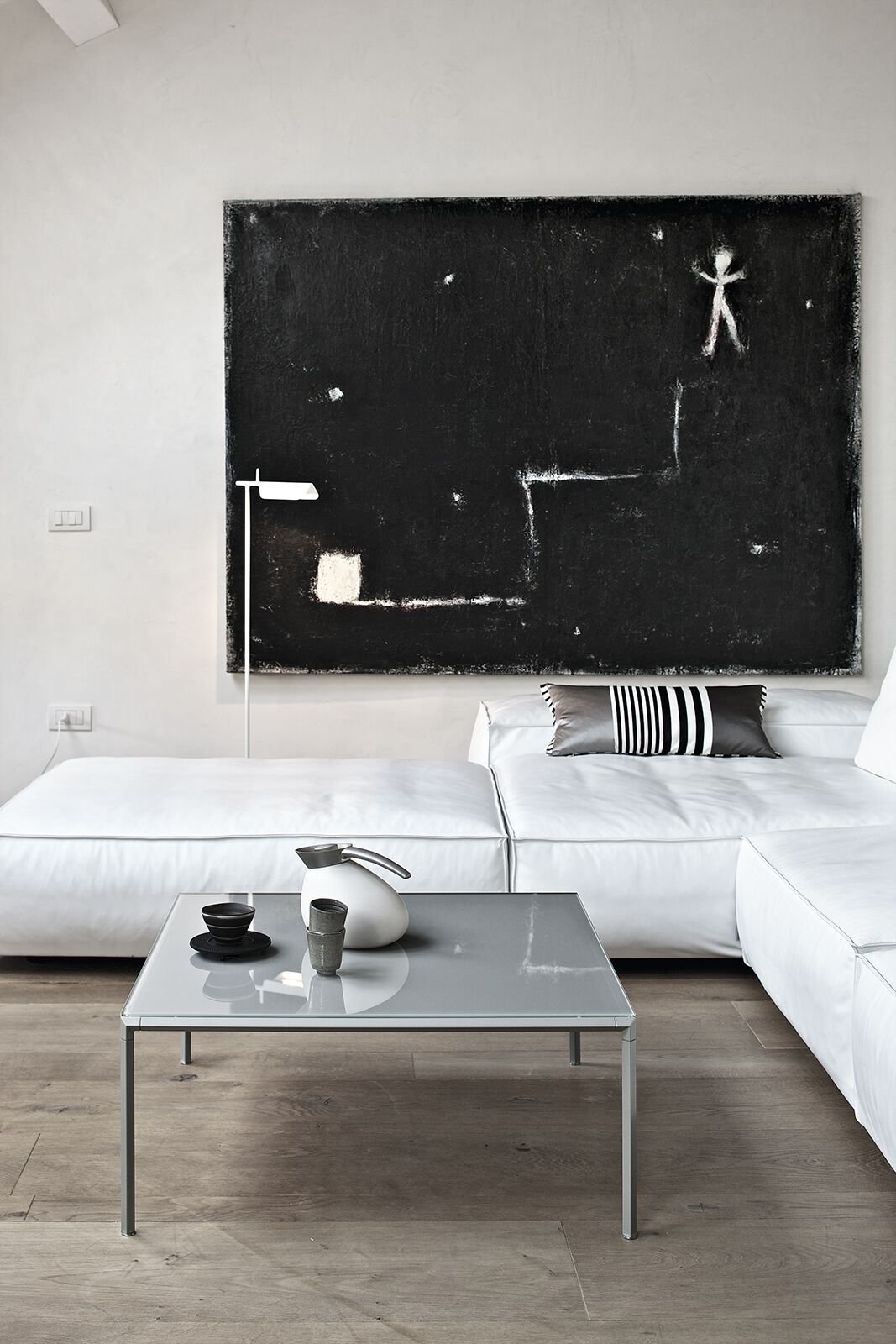 Низкий стол из стали и хрусталя Bontempi Casa DIAGONAL ARCH-00011895