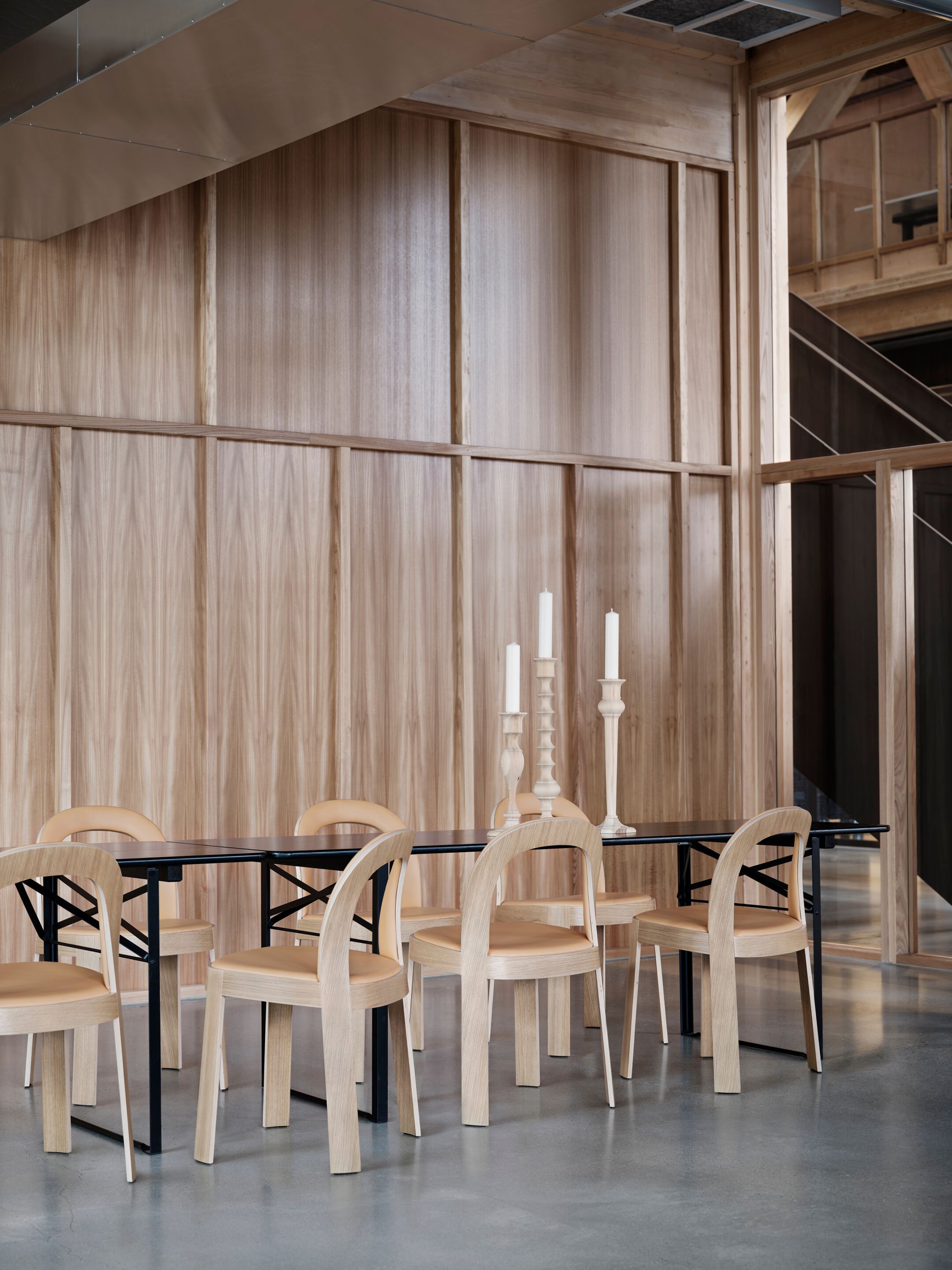 Деревянный и кожаный стул Bla Station OM DRESSED ARCH-00003567 - Вид №2