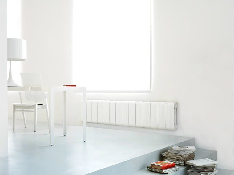 Настенный алюминиевый горизонтальный полотенцесушитель Tubes Elements ARCH-00091929 - Вид №5