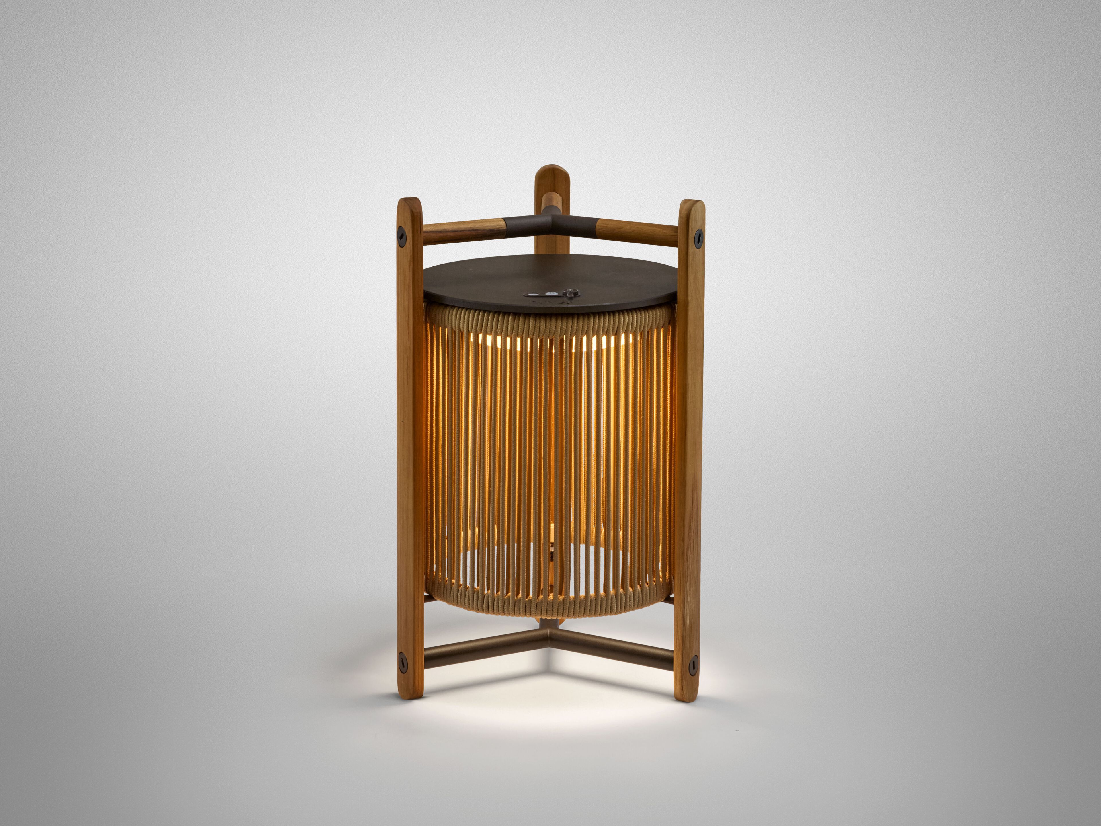 Светодиодная настольная лампа из тикового дерева с USB-зарядкой Bover Kando ARCH-00153236 - Вид №1