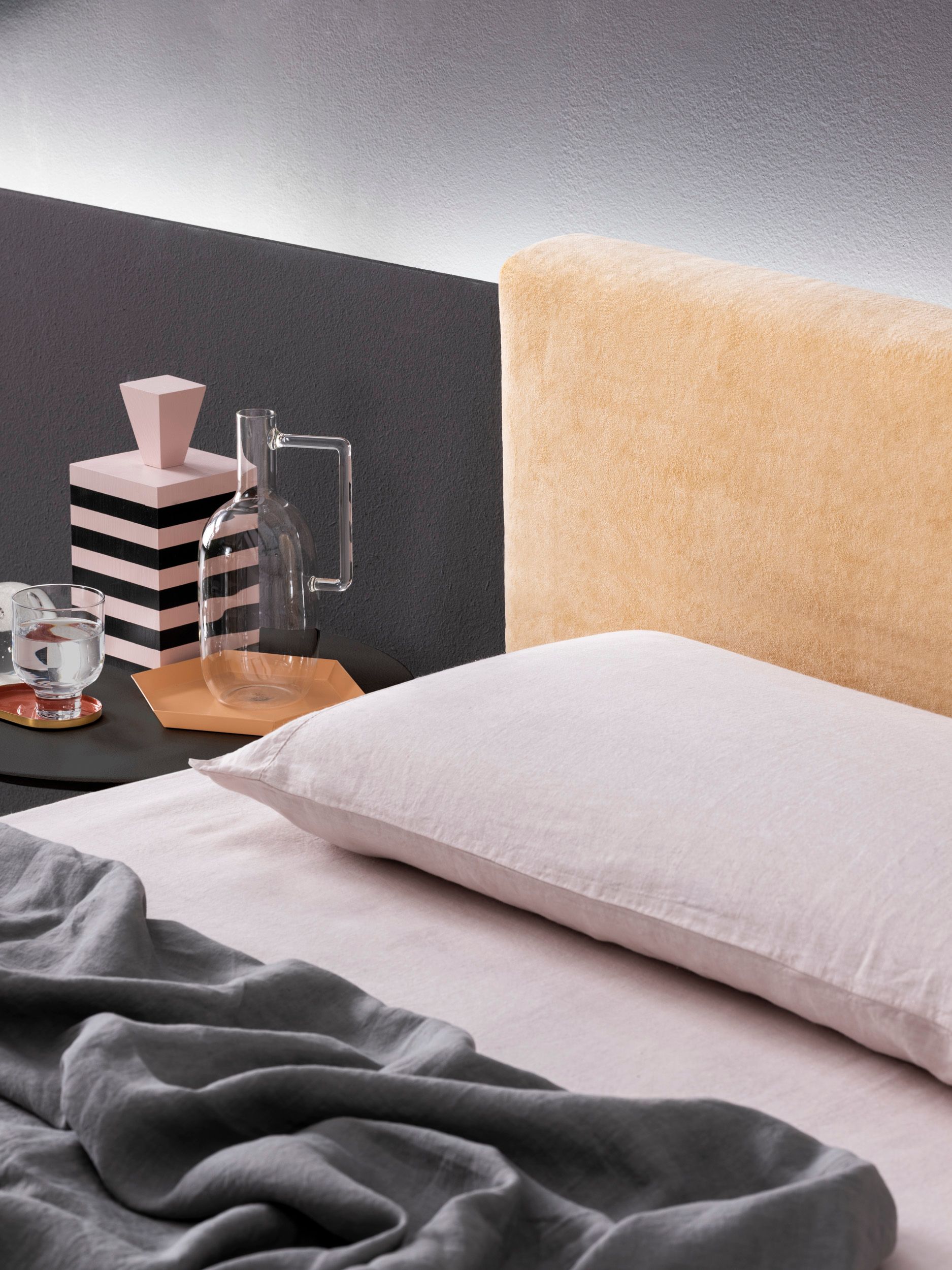 Съемная кровать с мягким изголовьем Frauflex Degrise ARCH-00079903 - Вид №2