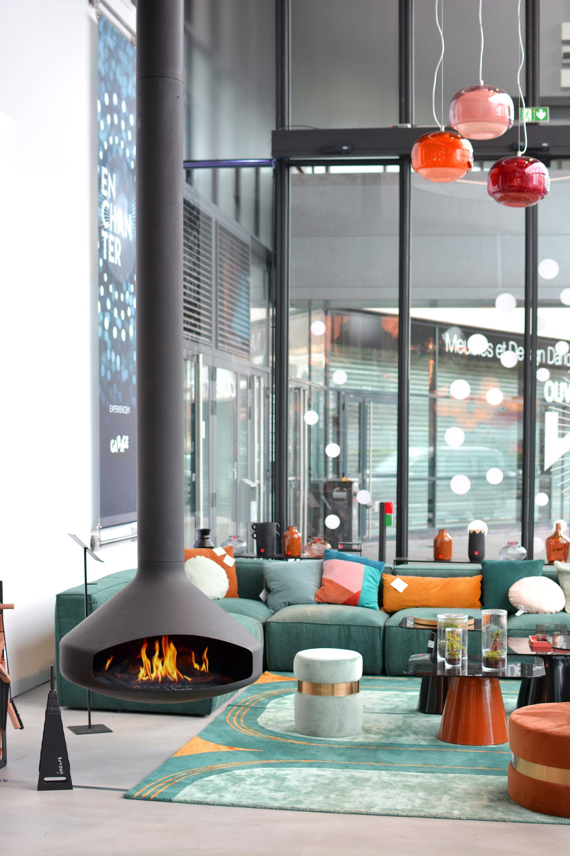 Стальной электрический подвесной камин Focus creation Ergofocus ARCH-00063902 - Вид №1