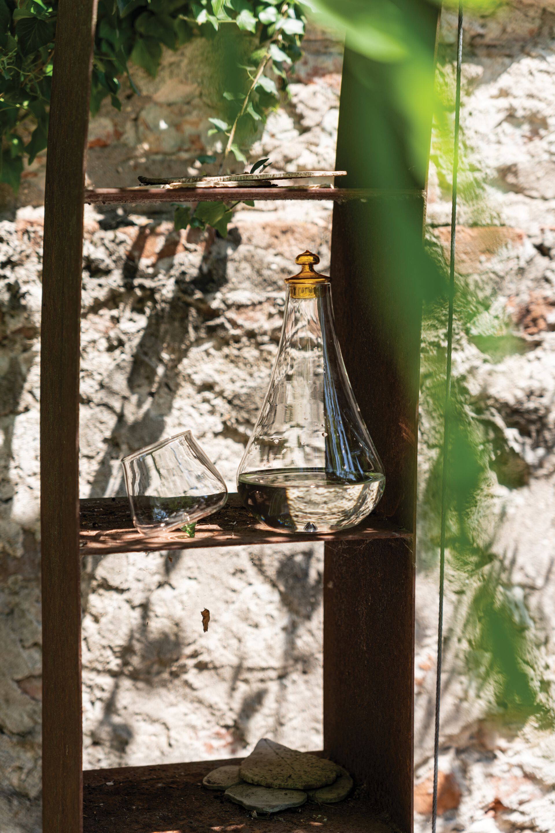 Бутылка из боросиликатного стекла Zafferano колышек ARCH-00131645