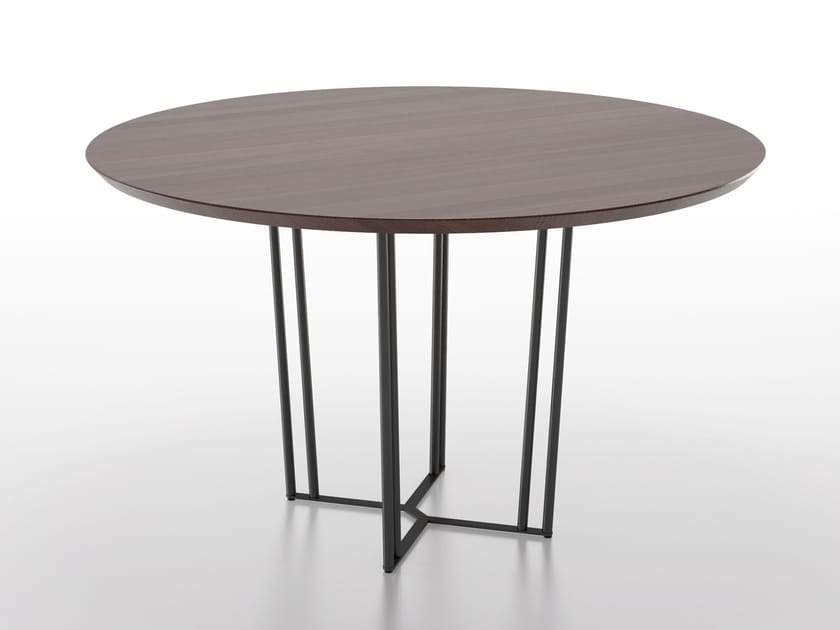 Круглый деревянный стол BBB LORENZO ARCH-00027976